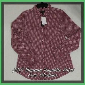 NWT Banana Republic Classic Fit Button Down Shirt